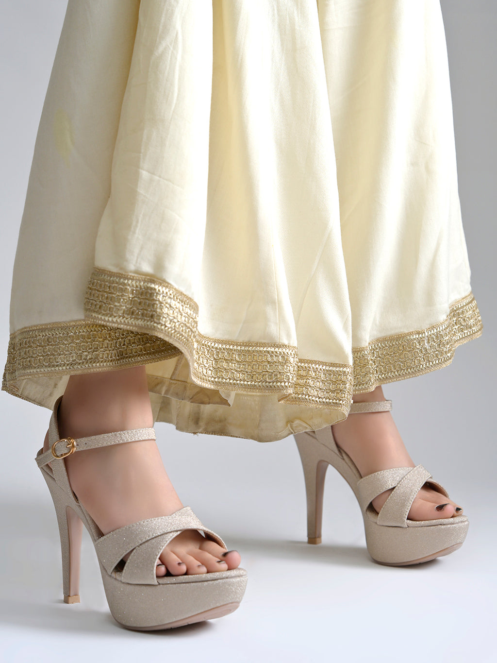 Women's Golden Glitter Platform Sandals with Criss-Cross Straps and High Stiletto Heel