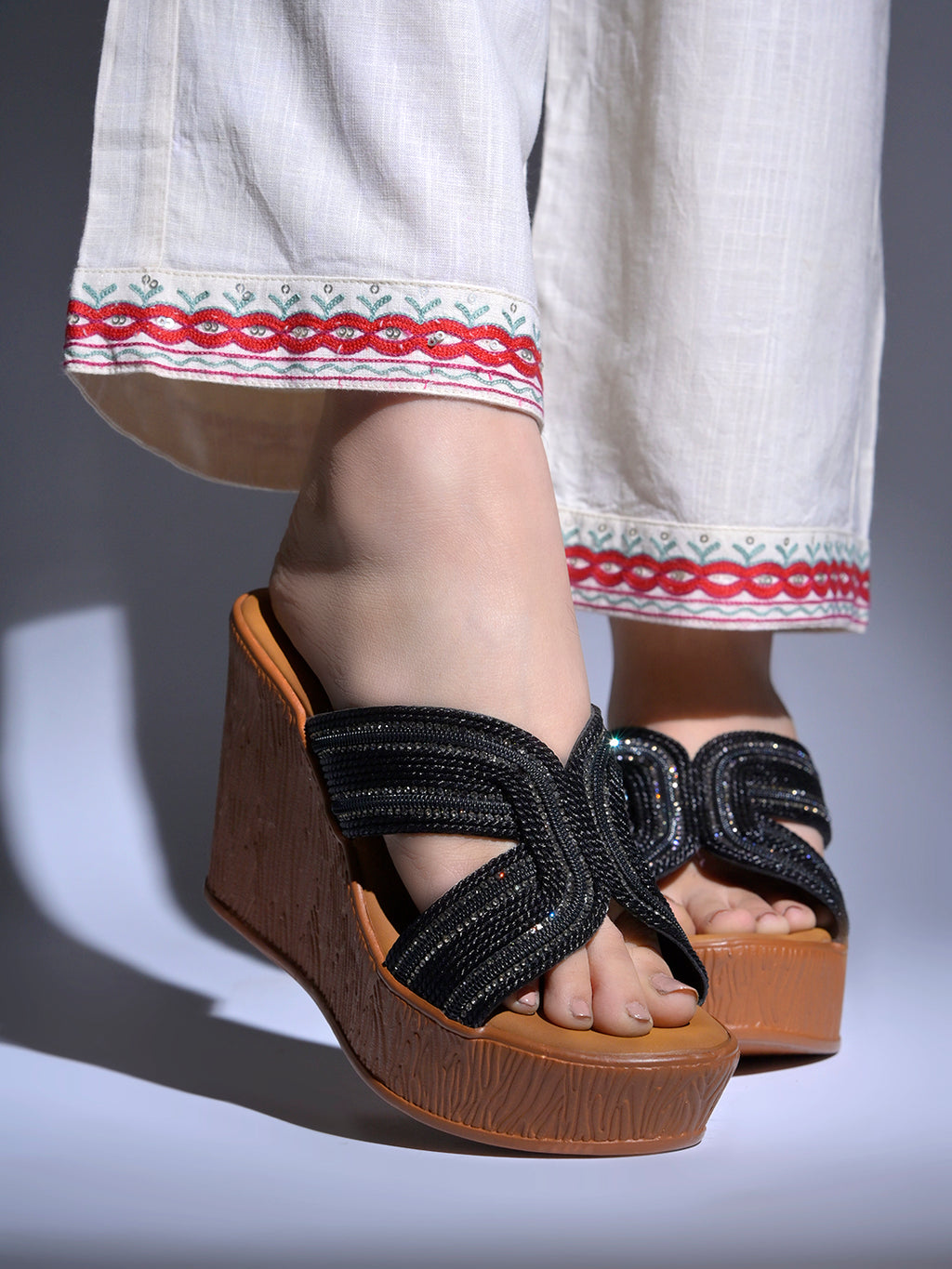 Black Braided Shimmer Cross-Strap Platform Wedge Sandals For Women & Girls