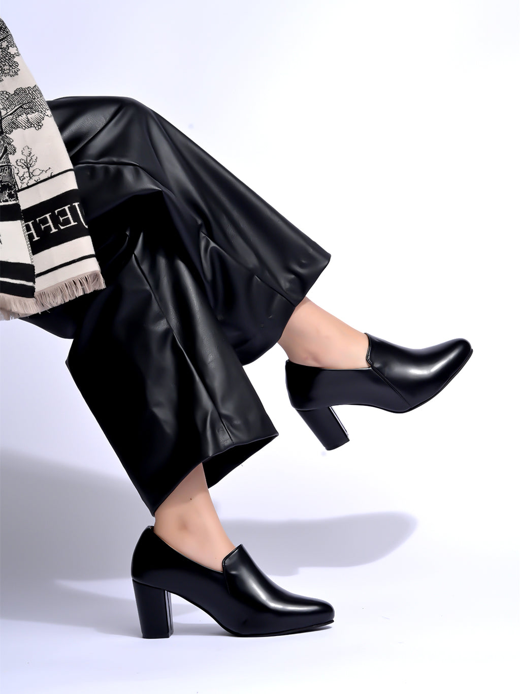 Black Office Pumps for Women | Classic Closed Toe Heels | Premium Formal & Work Wear Footwear