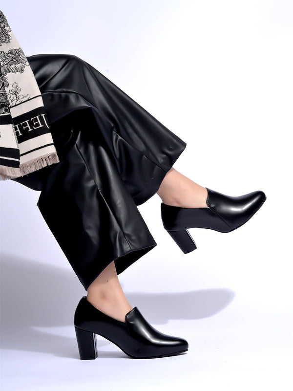 Black Office Pumps for Women | Classic Closed Toe Heels | Premium Formal & Work Wear Footwear